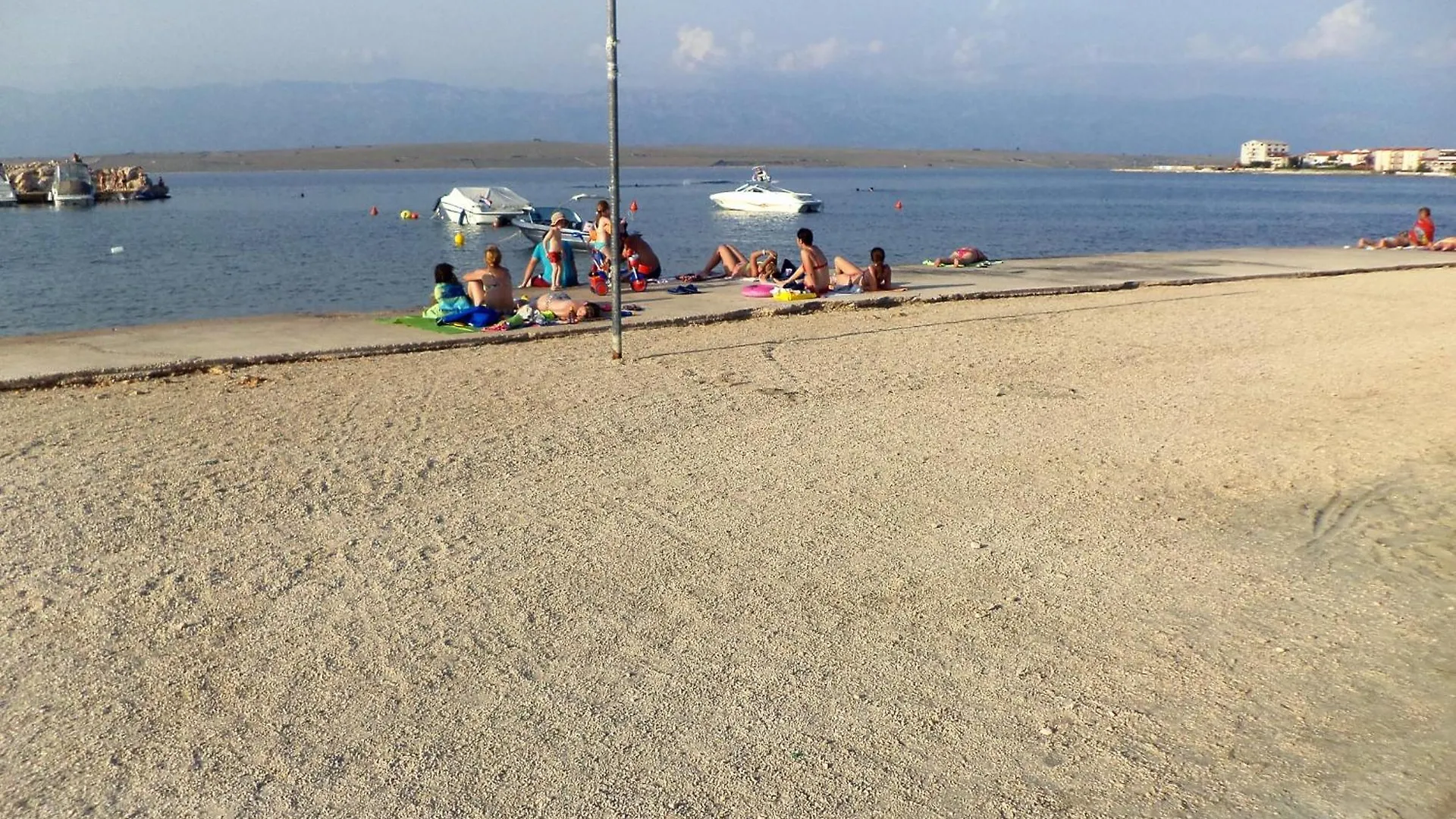 Apartments By The Sea Vir - 23033